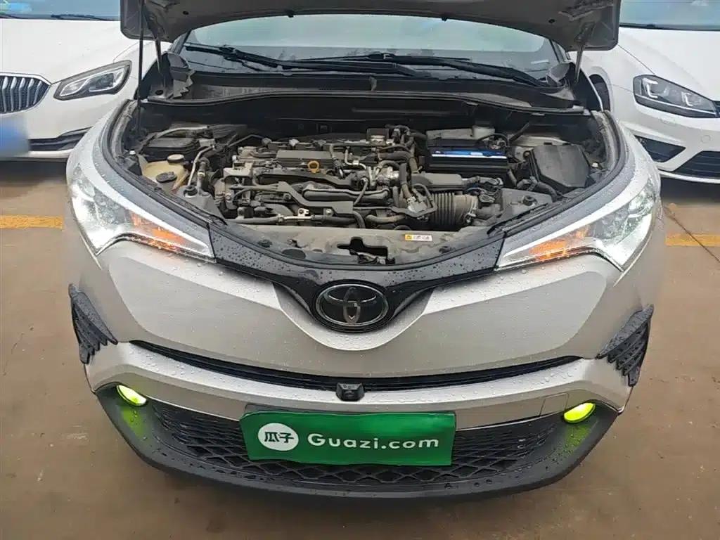 Toyota C-HR 2020 2.0L Leading Edition — миниатюра 20