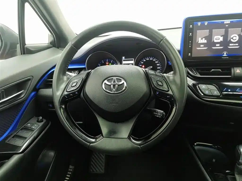 2018 Toyota IZOA 2.0L Elegance Edition (National V Emission Standard) — миниатюра 11