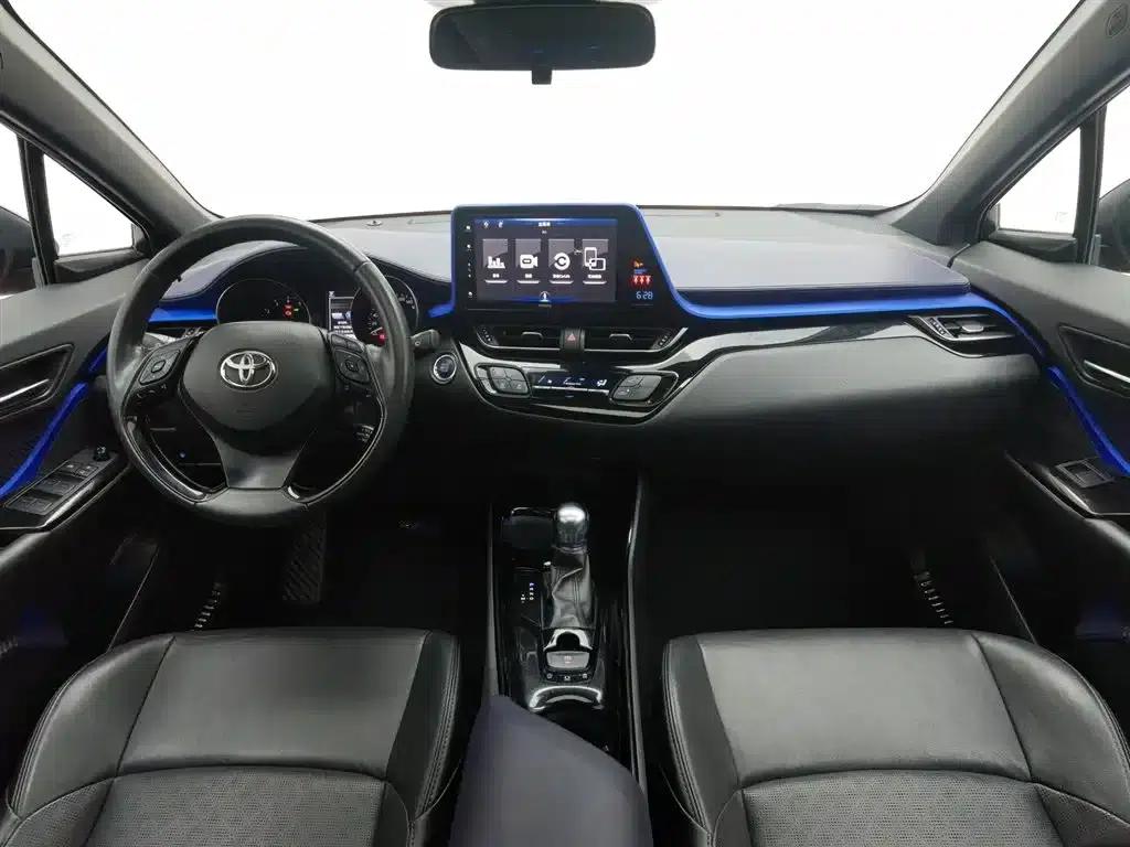 2018 Toyota IZOA 2.0L Elegance Edition (National V Emission Standard) — миниатюра 5