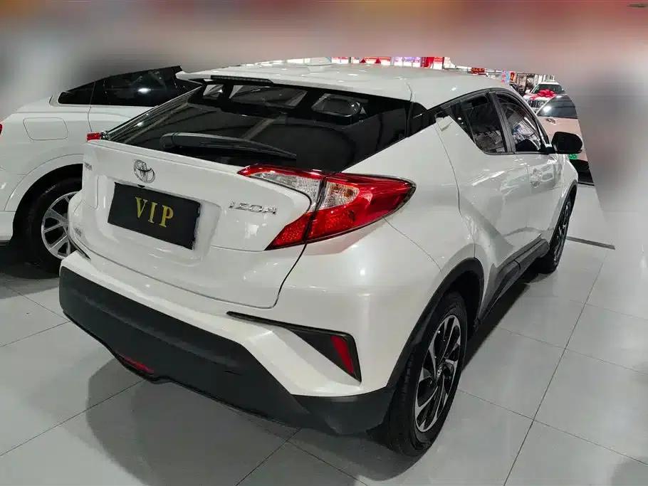2018 Toyota IZOA 2.0L Aeolus Sunroof Edition (National VI Emission Standard) — миниатюра 3
