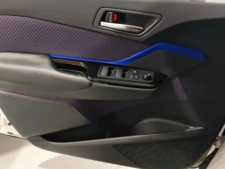 2018 Toyota IZOA 2.0L Aeolus Sunroof Edition (National VI Emission Standard) — миниатюра 7