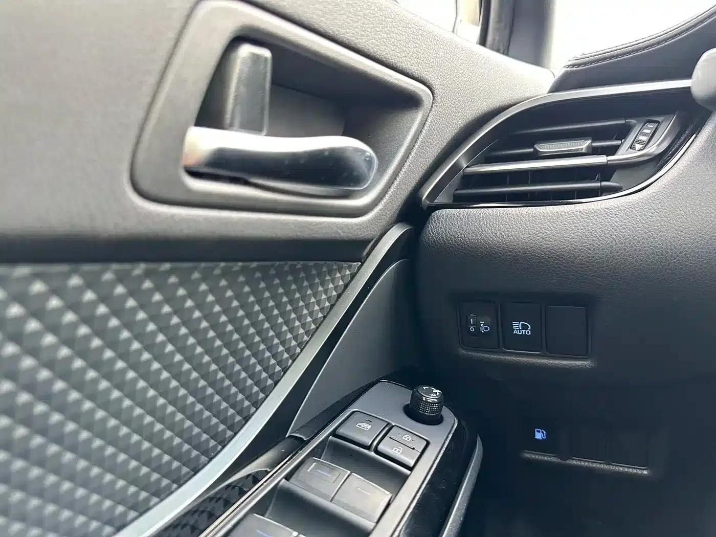 IZOA 2020 2.0L Enjoy Care — миниатюра 18