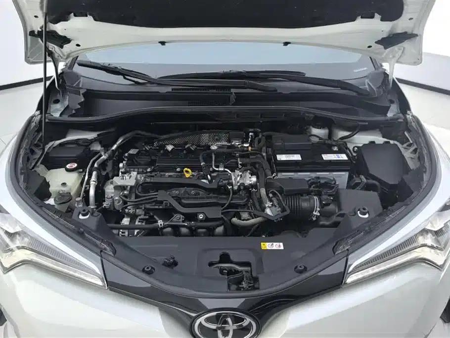 2020 Toyota IZOA 2.0L Ecstasy Edition — миниатюра 10