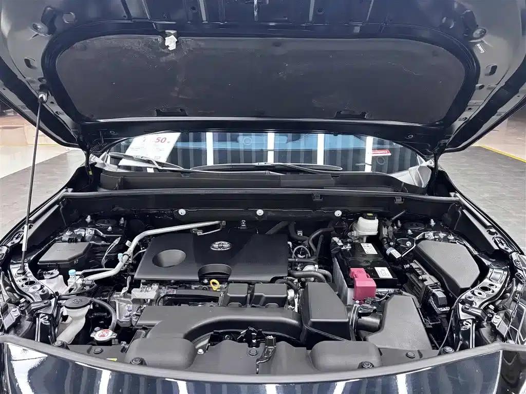 Venza 2022 2.0L CVT 2WD Premium Edition — миниатюра 11