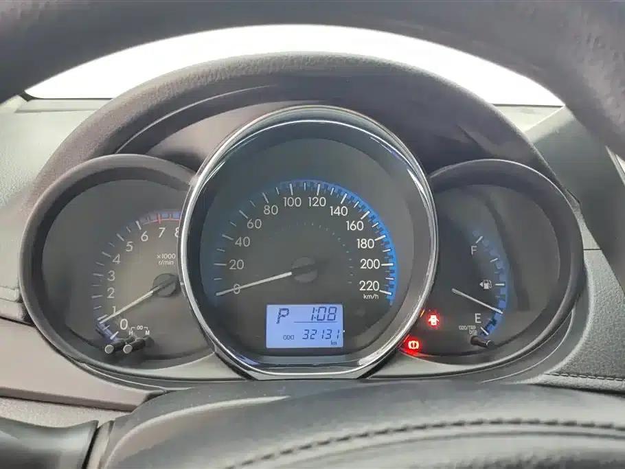 Vios FS 2019 1.5L CVT Sport Edition — миниатюра 14