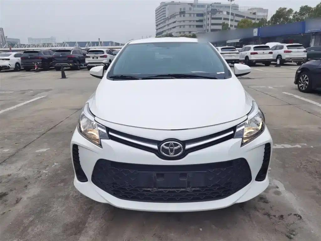 Vios FS 2021 1.5L CVT Sport Edition — миниатюра 3