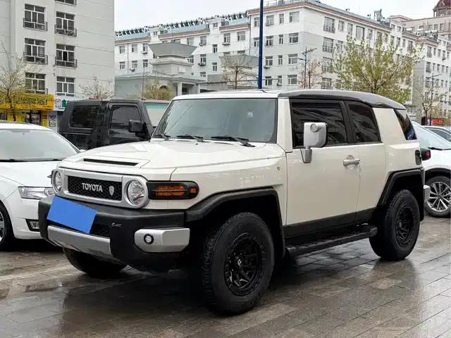 2020 FJ Cruiser 4.0L Middle East Edition