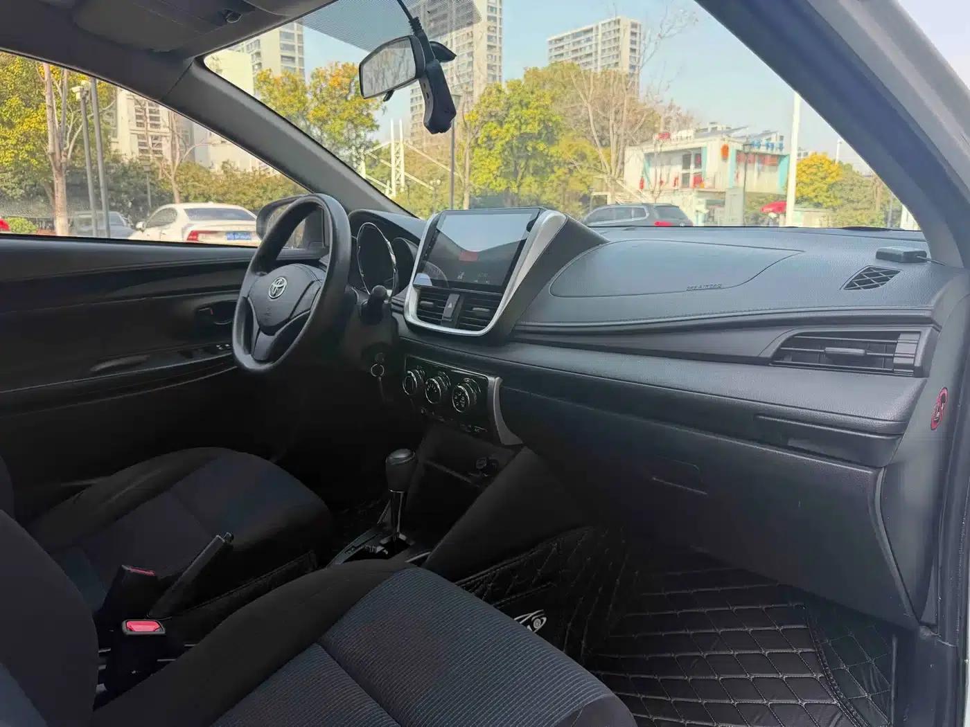 YARiS L 2019 1.5E CVT Dynamic Edition (National VI Emission Standard) — миниатюра 11