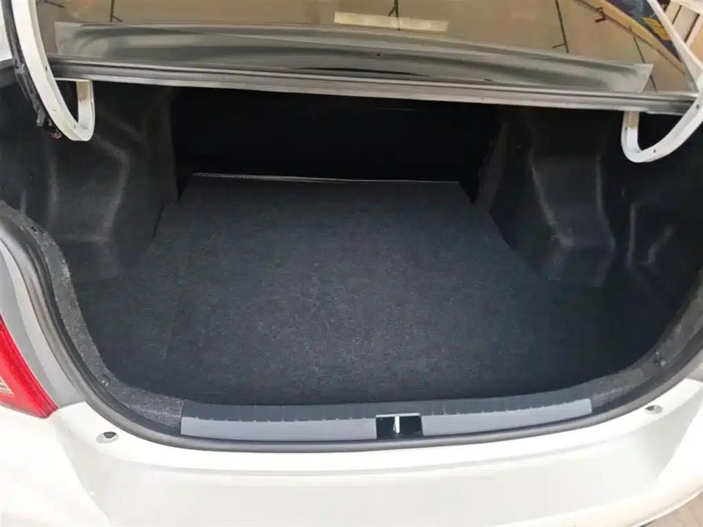 YARiS L 2020 1.5L CVT Leading Edition — миниатюра 19
