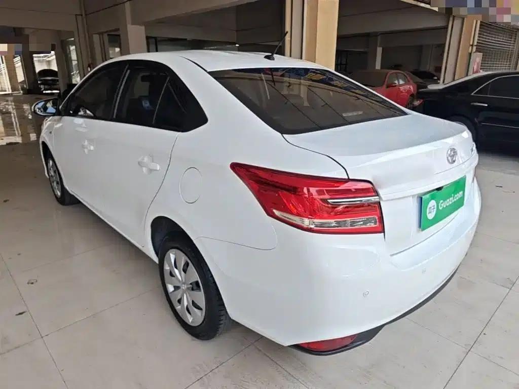 YARiS L 2020 1.5L CVT Leading Edition — миниатюра 5