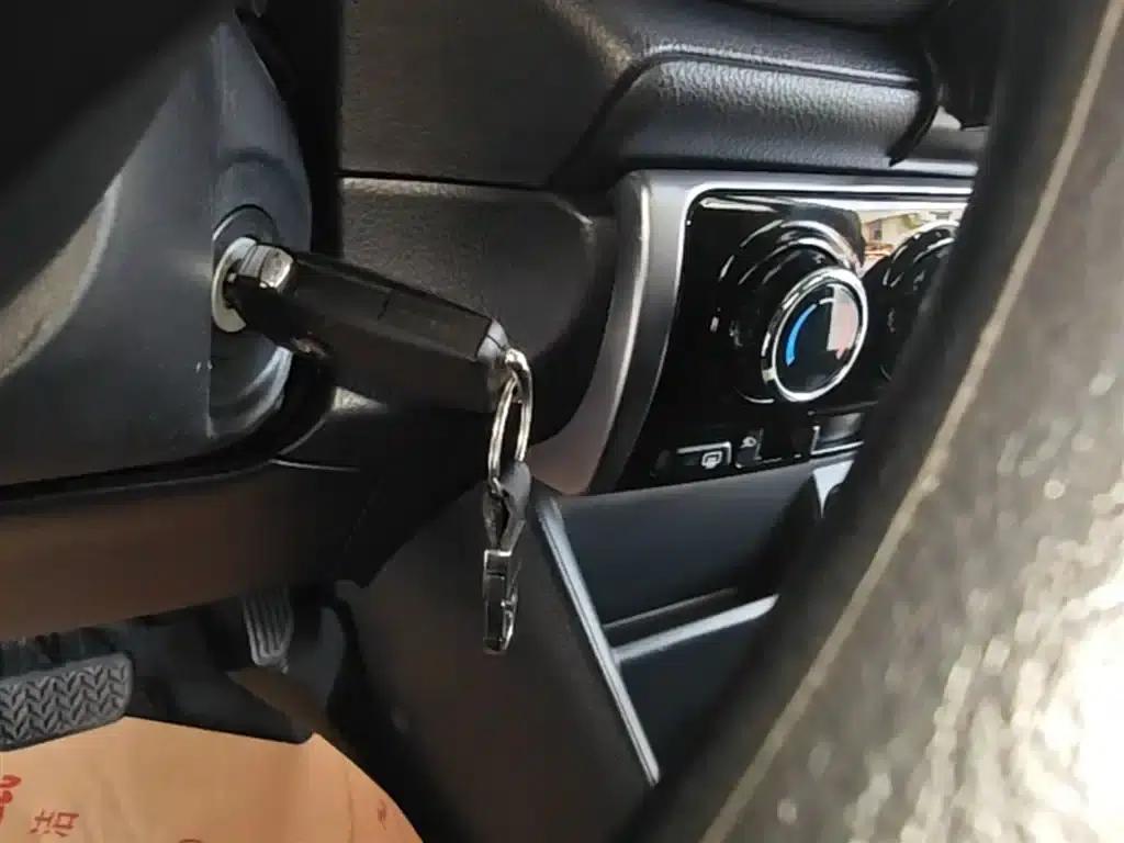 YARiS L 2020 1.5L CVT Leading Edition — миниатюра 9