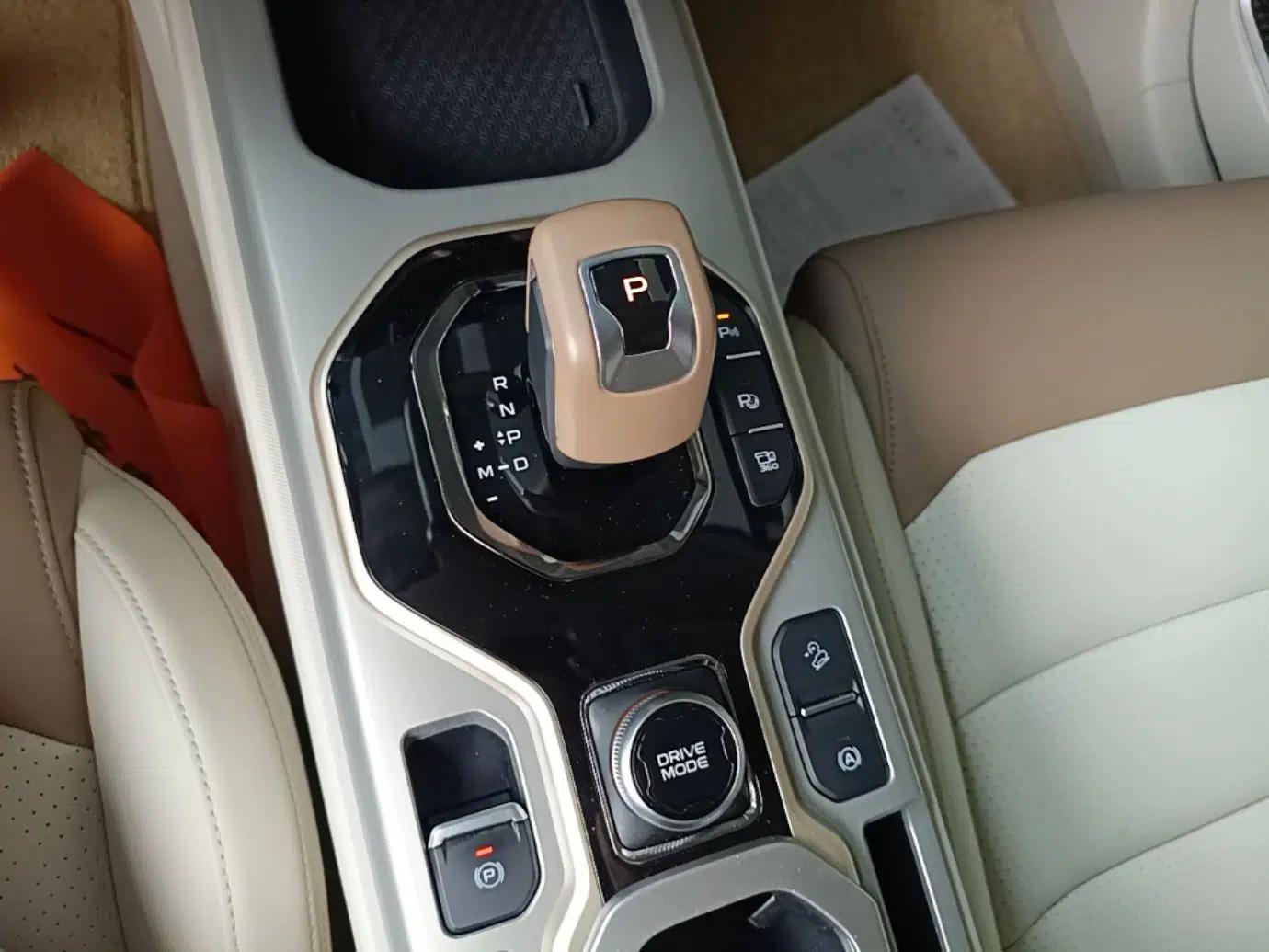 Geely Auto icon 2020 1.5TD i9 BSG — миниатюра 16