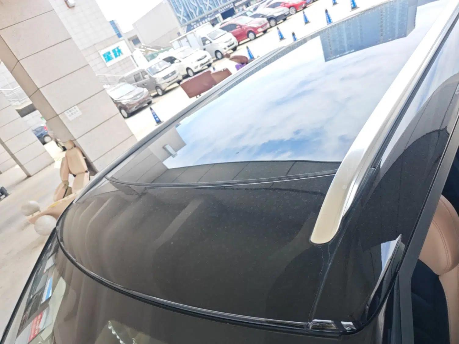 Geely Auto icon 2023 1.5TD Chocolate Smoothie Edition — миниатюра 11