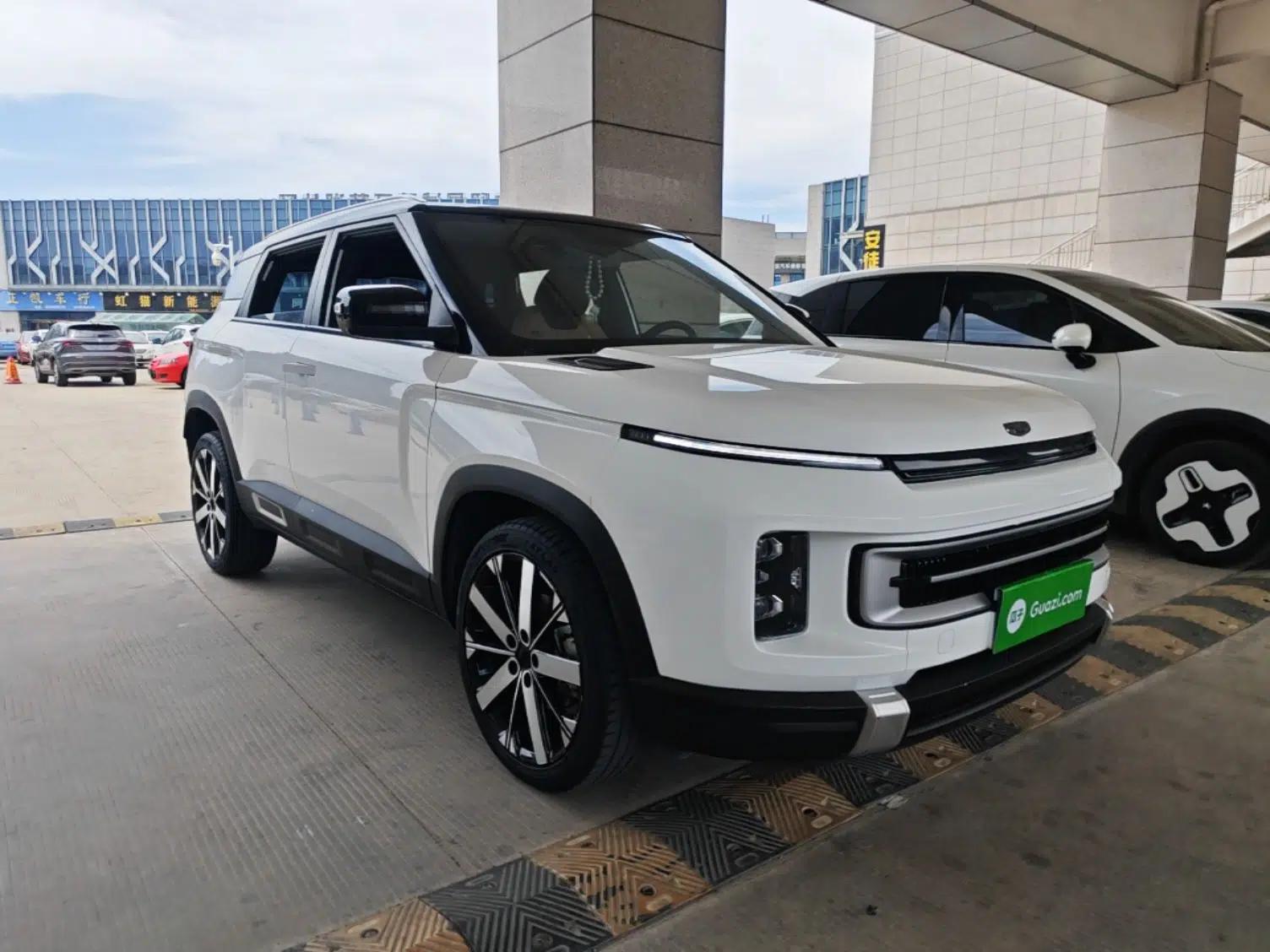 Geely Auto icon 2023 1.5TD Chocolate Smoothie Edition — миниатюра 6
