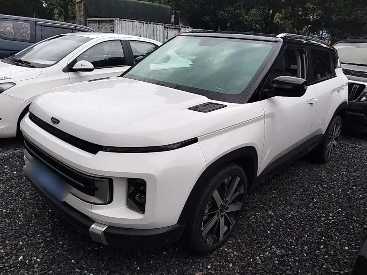 Geely Auto icon 2023 1.5TD Chocolate Smoothie Edition — миниатюра 1