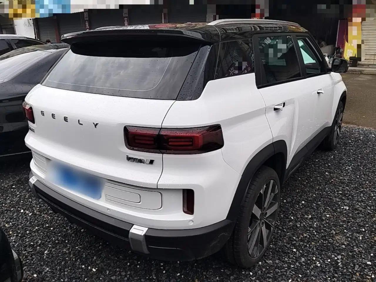 Geely Auto icon 2023 1.5TD Chocolate Smoothie Edition — миниатюра 6