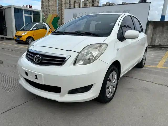 2011 Toyota Yaris 1.6E Automatic Dynamic Edition