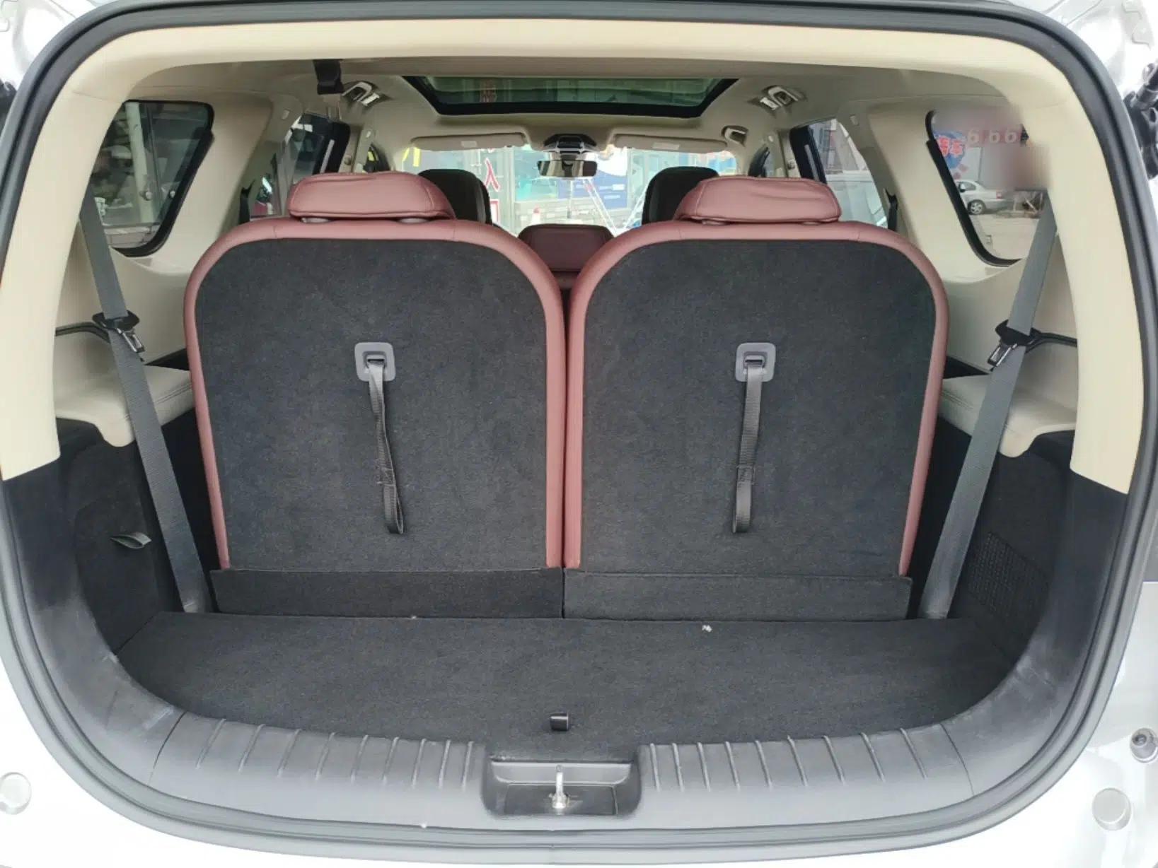 Geely Auto Jiajie 2022 1.8TD DCT Platinum Comfort Model — миниатюра 22