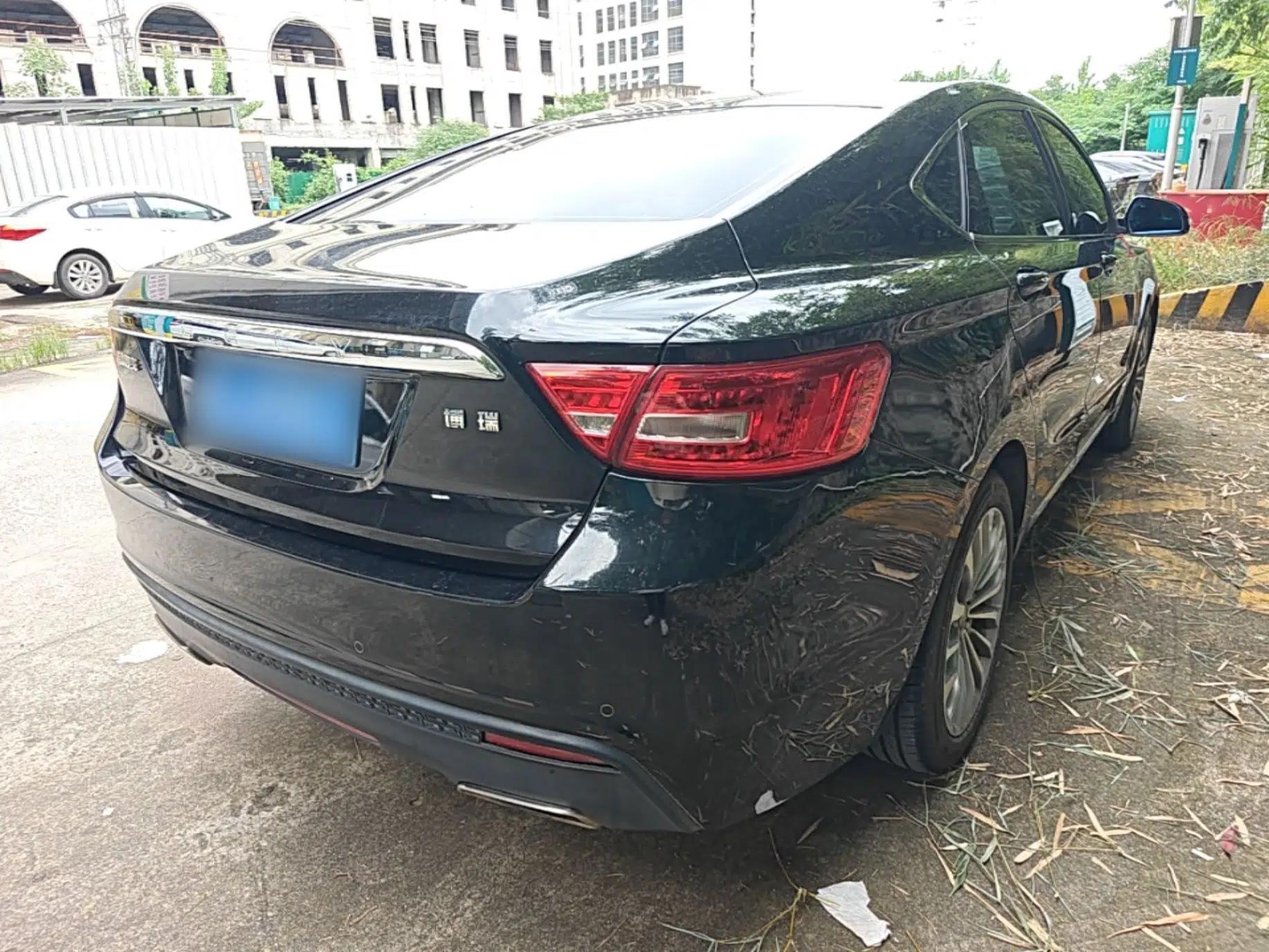 Geely Auto Emgrand GT 2015 1.8T Premium Model — миниатюра 6
