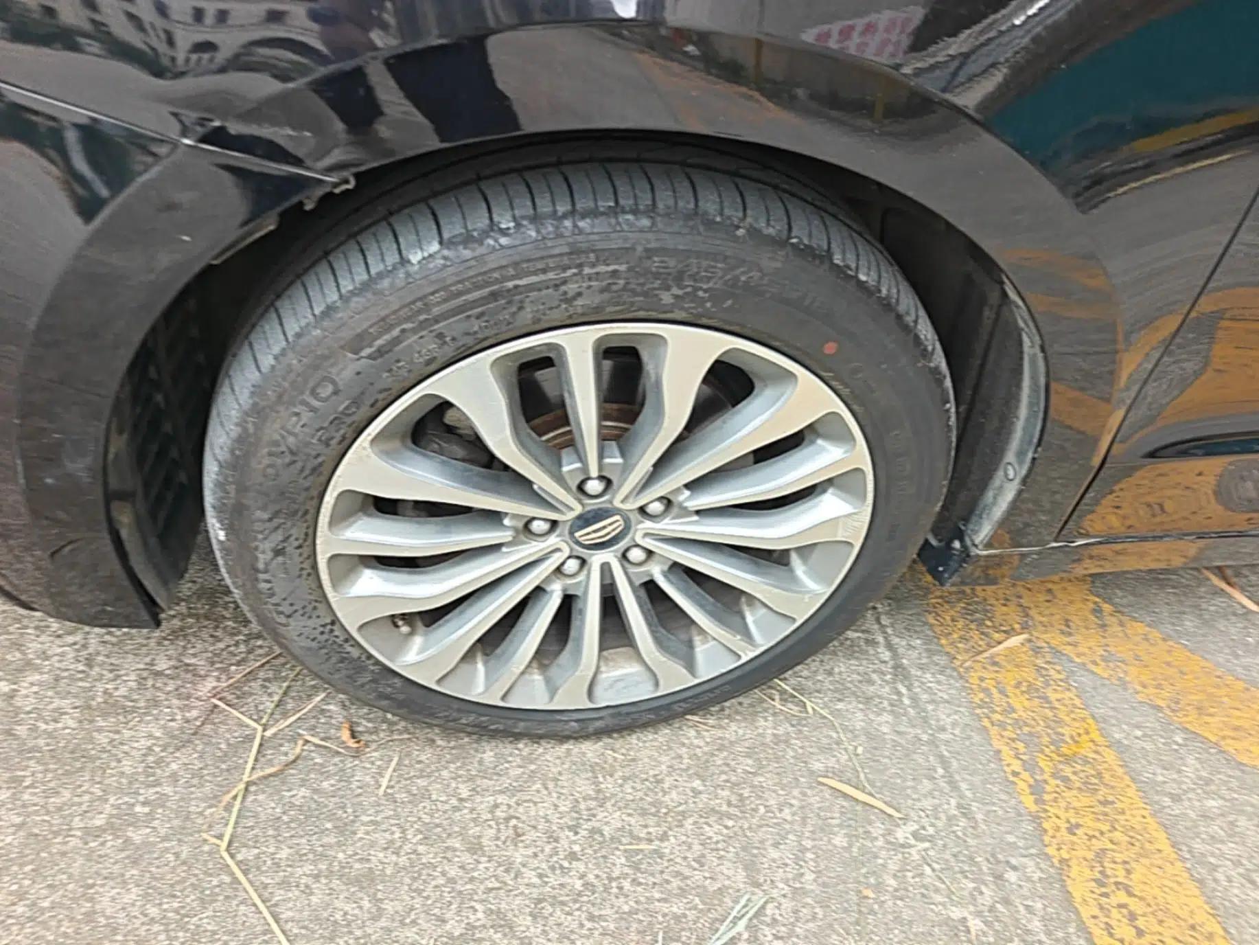 Geely Auto Emgrand GT 2015 1.8T Premium Model — миниатюра 8