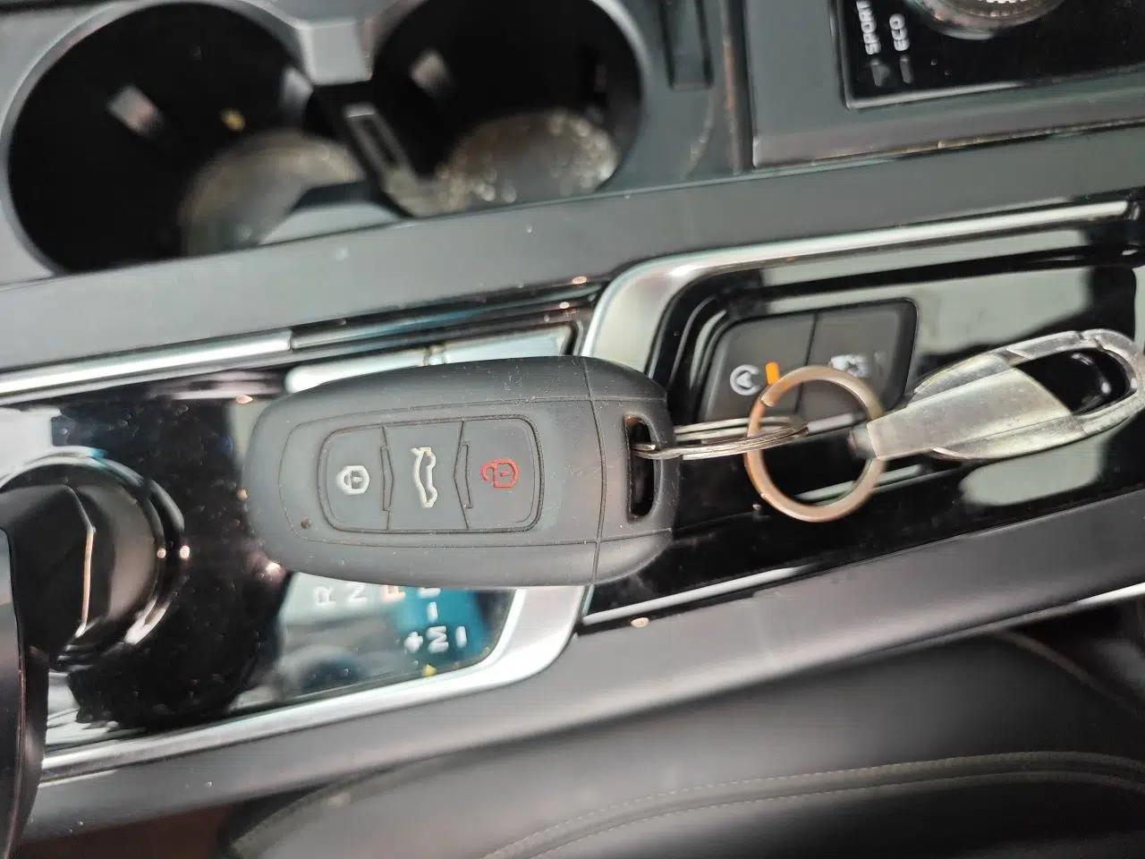 Geely Auto Emgrand GT 2018 1.5T MHEV Yaoxiang Edition — миниатюра 9