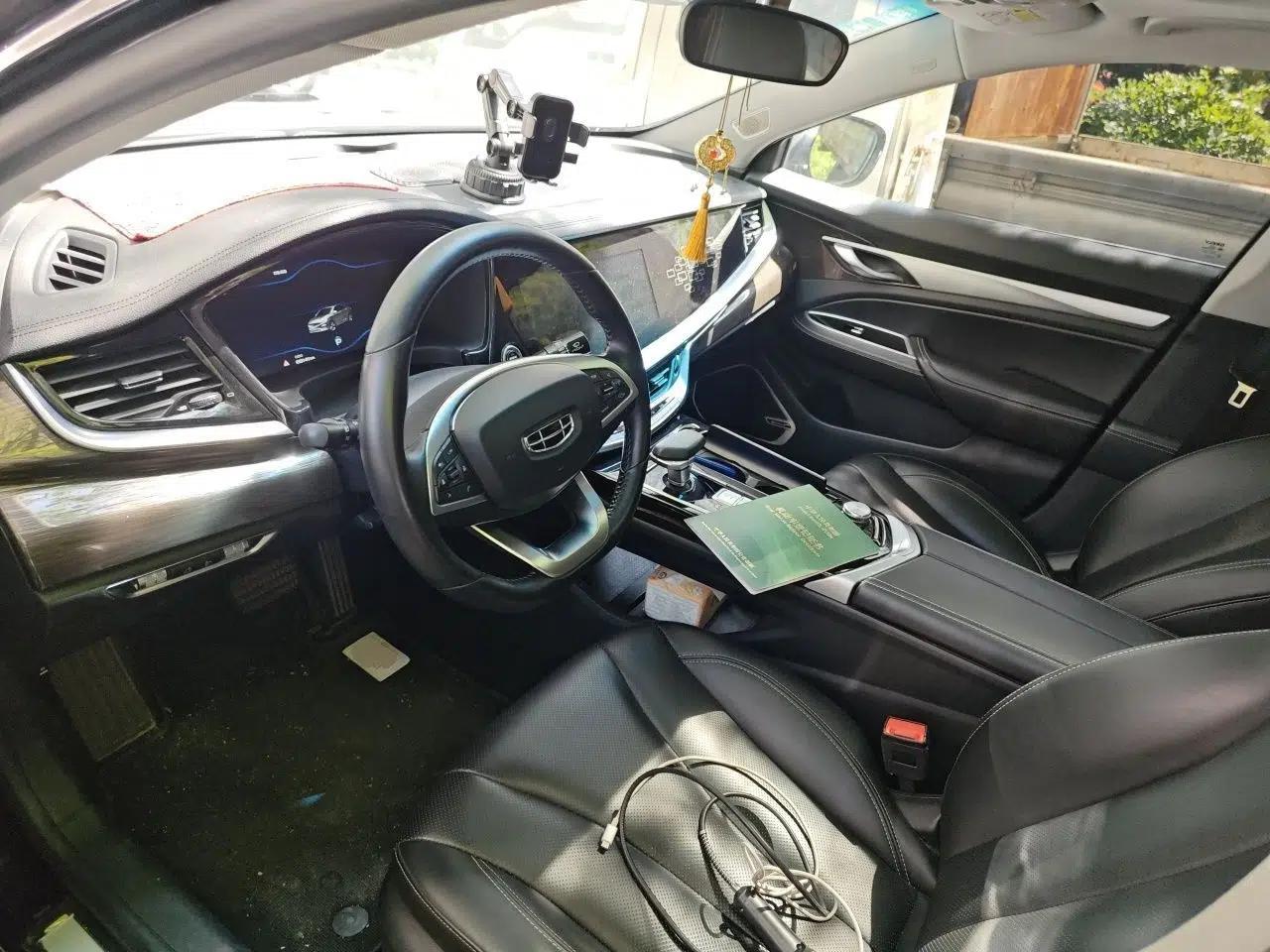 Geely Auto Emgrand GT 2020 1.5T MHEV Yaoxiang Edition — миниатюра 16