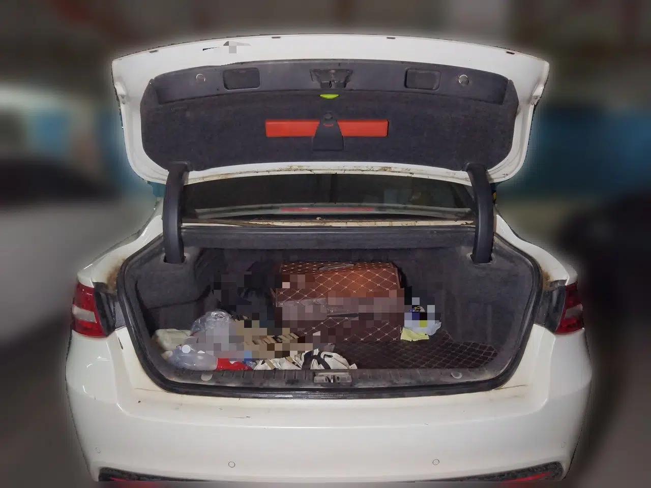 Geely Auto Emgrand GT 2016 1.8T Zunya Model — миниатюра 20