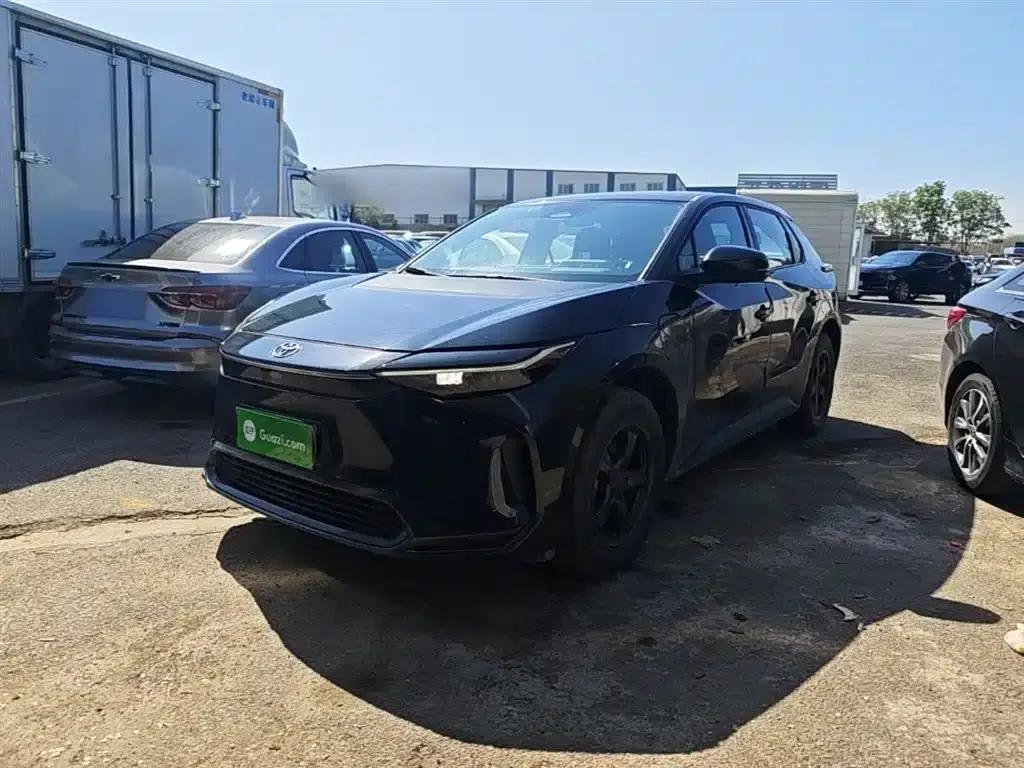 FAW Toyota bZ4X 2022 Two-Wheel Drive Elite JOY Edition — миниатюра 1