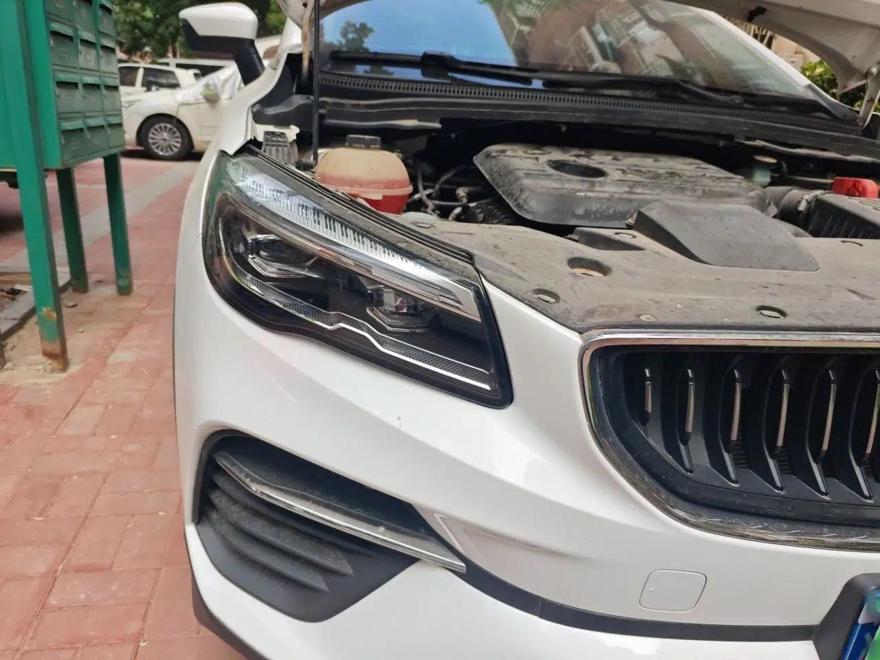 Geely Auto Emgrand S 2021 1.4T CVT Prestige Edition — миниатюра 7