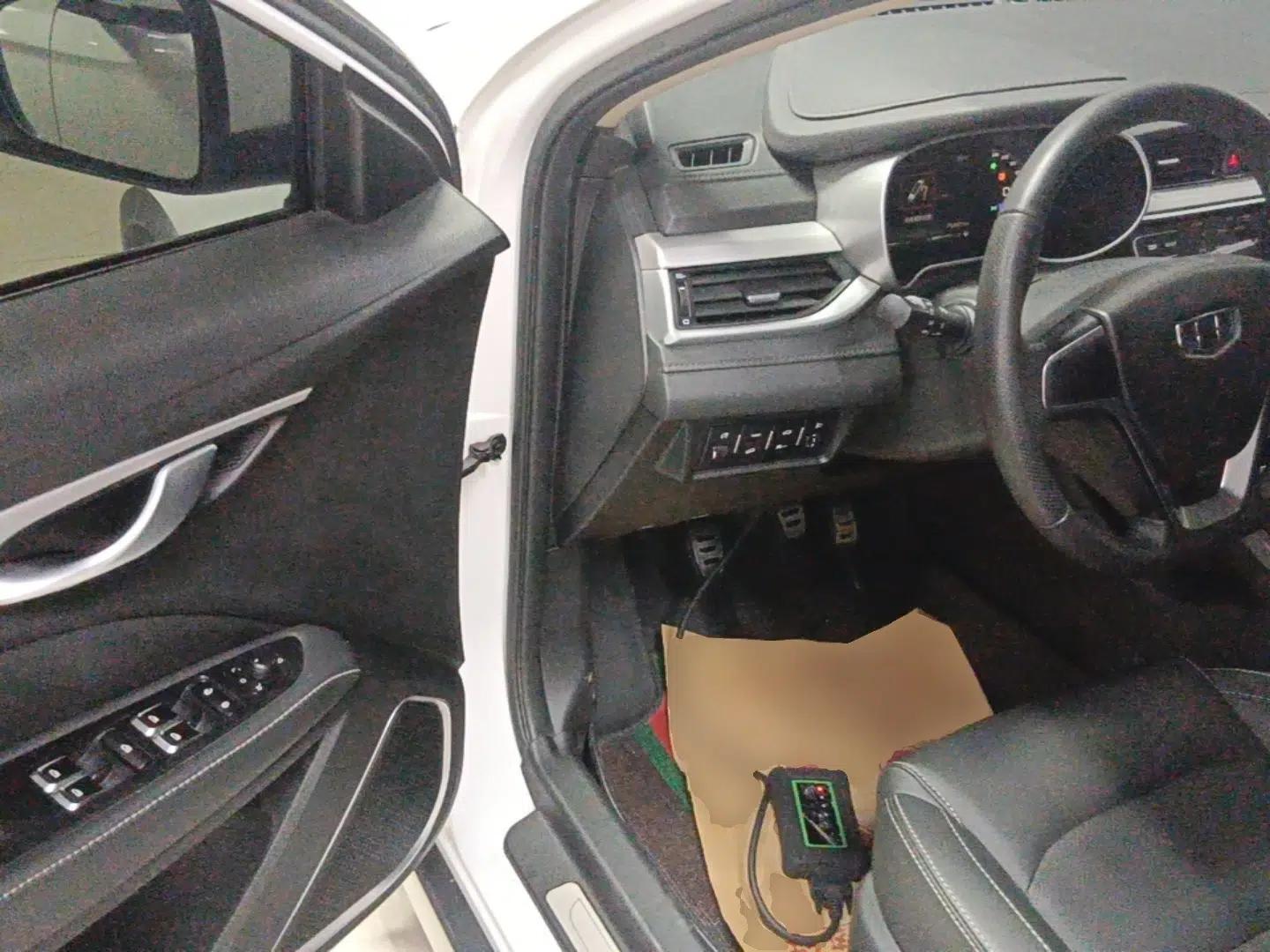 Geely Auto Vision S1 2018 1.5L Manual FENGXING Model — миниатюра 19