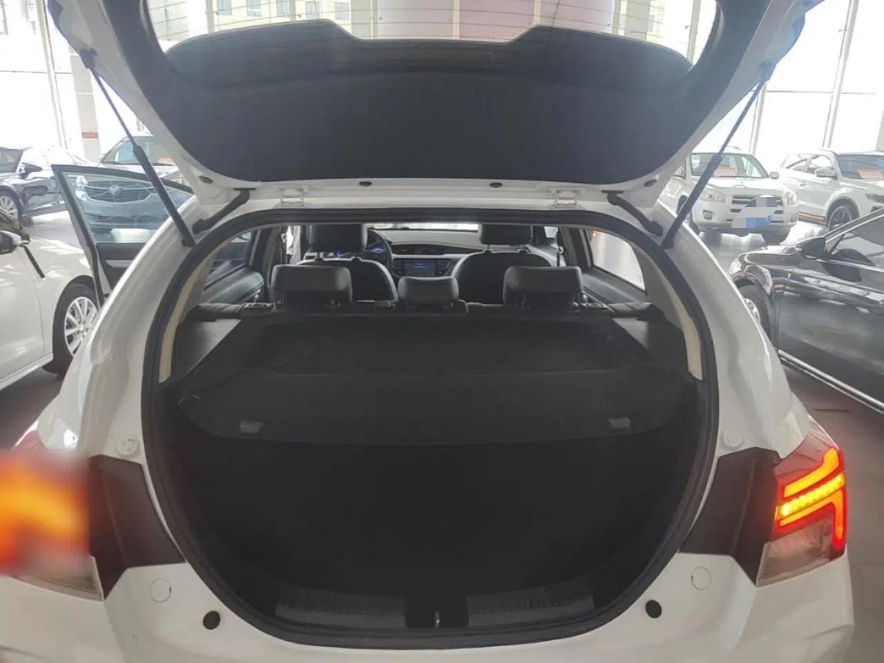 Geely Auto Vision S1 2018 1.5L Manual Fong Chi Model — миниатюра 22