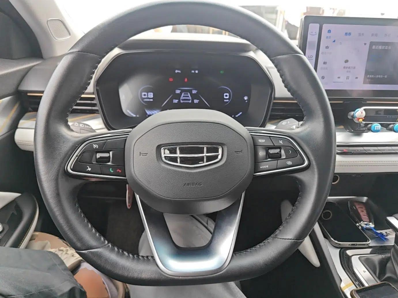 Geely Auto Emgrand L 2022 1.4T CVT Flagship Edition — миниатюра 14