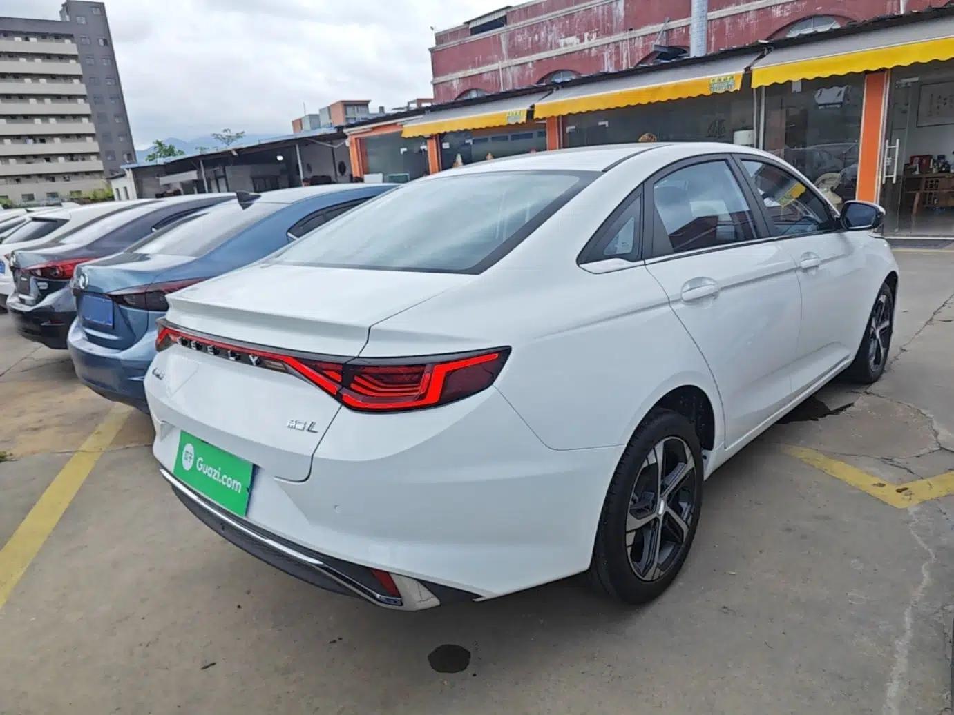 Geely Auto Emgrand L 2022 1.4T CVT Flagship Edition — миниатюра 6