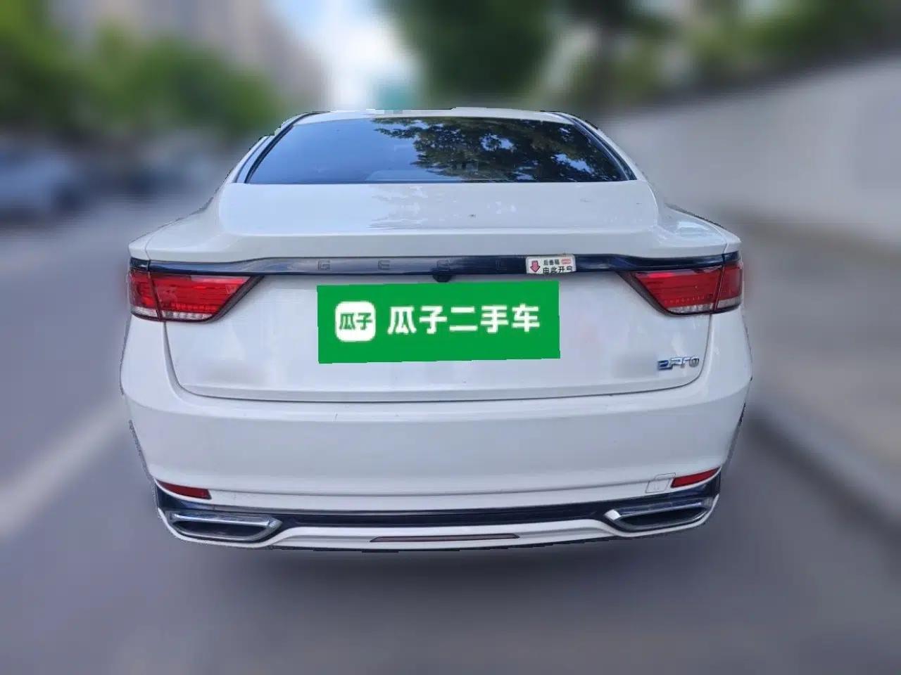 Geely Auto Emgrand GT New Energy 2021 1.5T ePro Enjoyment Edition — миниатюра 5