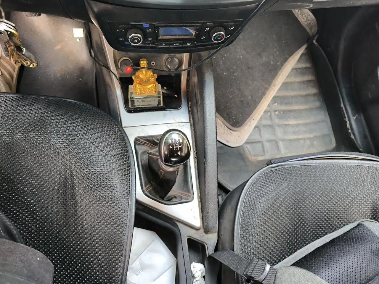 JAC Group Refine S3 2014 1.5L Manual Luxury Smart Model — миниатюра 15