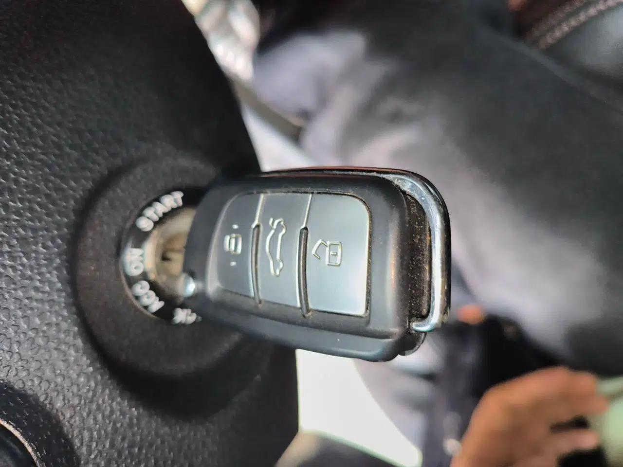 JAC Group Refine S3 2014 1.5L Manual Luxury Smart Model — миниатюра 9