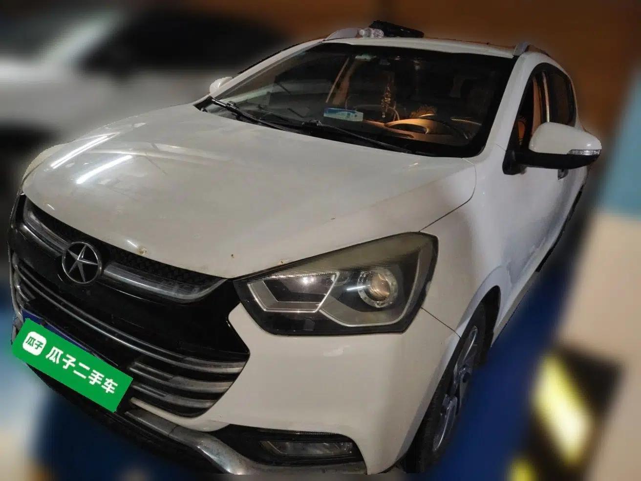 JAC Group Refine S2 2015 1.5L CVT Luxury Edition — миниатюра 1