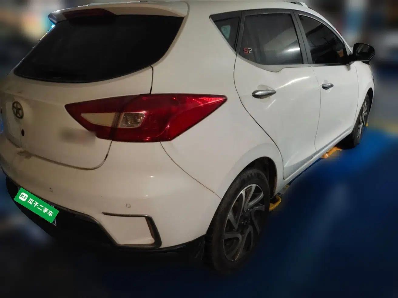 JAC Group Refine S2 2015 1.5L CVT Luxury Edition — миниатюра 6
