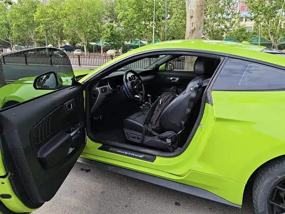 2020 Mustang 2.3L EcoBoost Performance Edition — миниатюра 11
