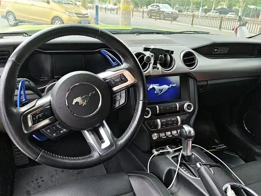 2020 Mustang 2.3L EcoBoost Performance Edition — миниатюра 12