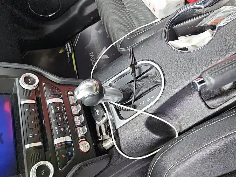 2020 Mustang 2.3L EcoBoost Performance Edition — миниатюра 16