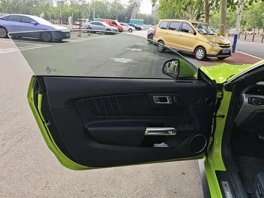 2020 Mustang 2.3L EcoBoost Performance Edition — миниатюра 7