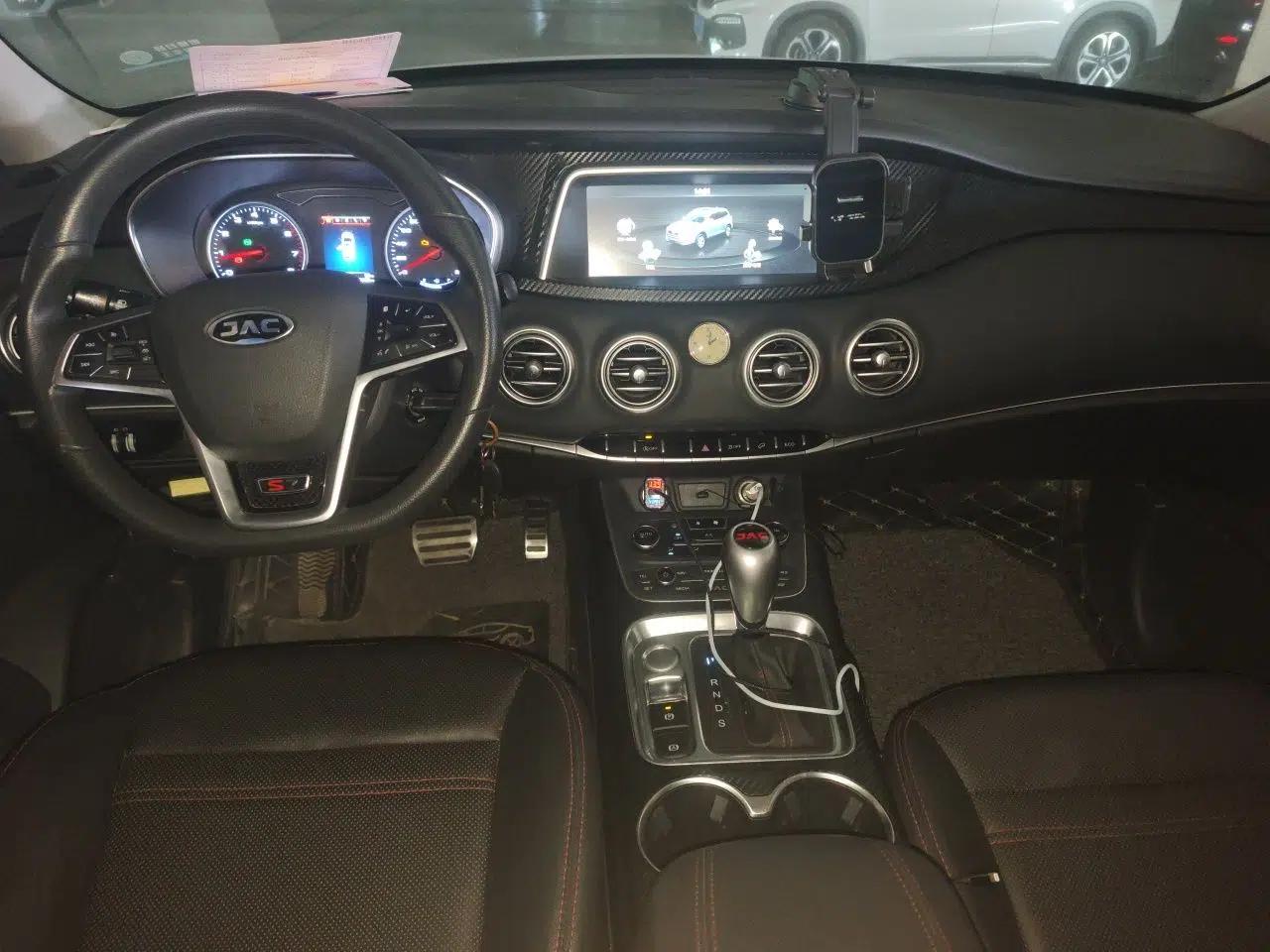 JAC Group Refine S7 2018 Sport Edition 1.5T Automatic Urban Model 5-Seater — миниатюра 10