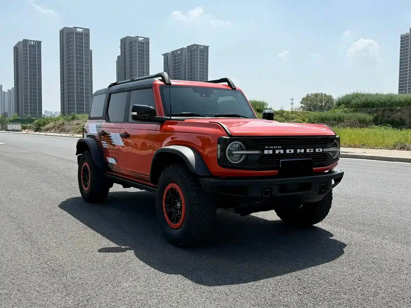 Ford Spectacular 2025 2.3T Sand Dune Limited Edition — миниатюра 5