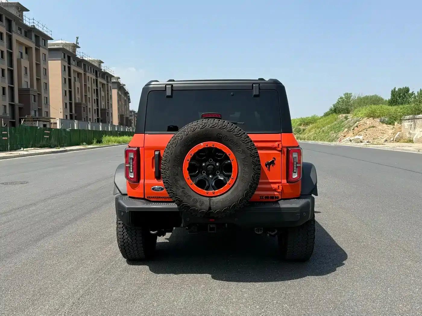 Ford Spectacular 2025 2.3T Sand Dune Limited Edition — миниатюра 9
