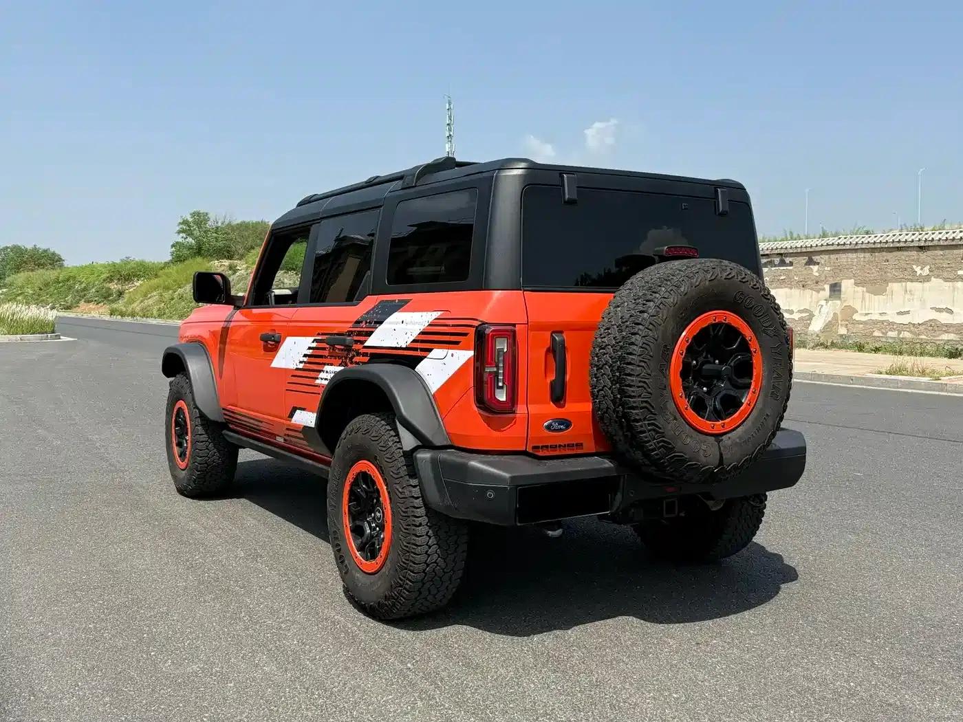 Ford Spectacular 2025 2.3T Sand Dune Limited Edition — миниатюра 10