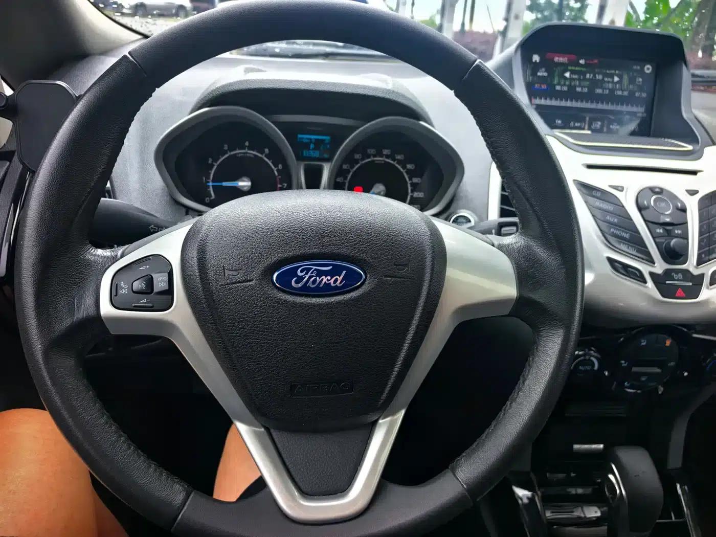 EcoSport 2013 1.5L Automatic Premium — миниатюра 10
