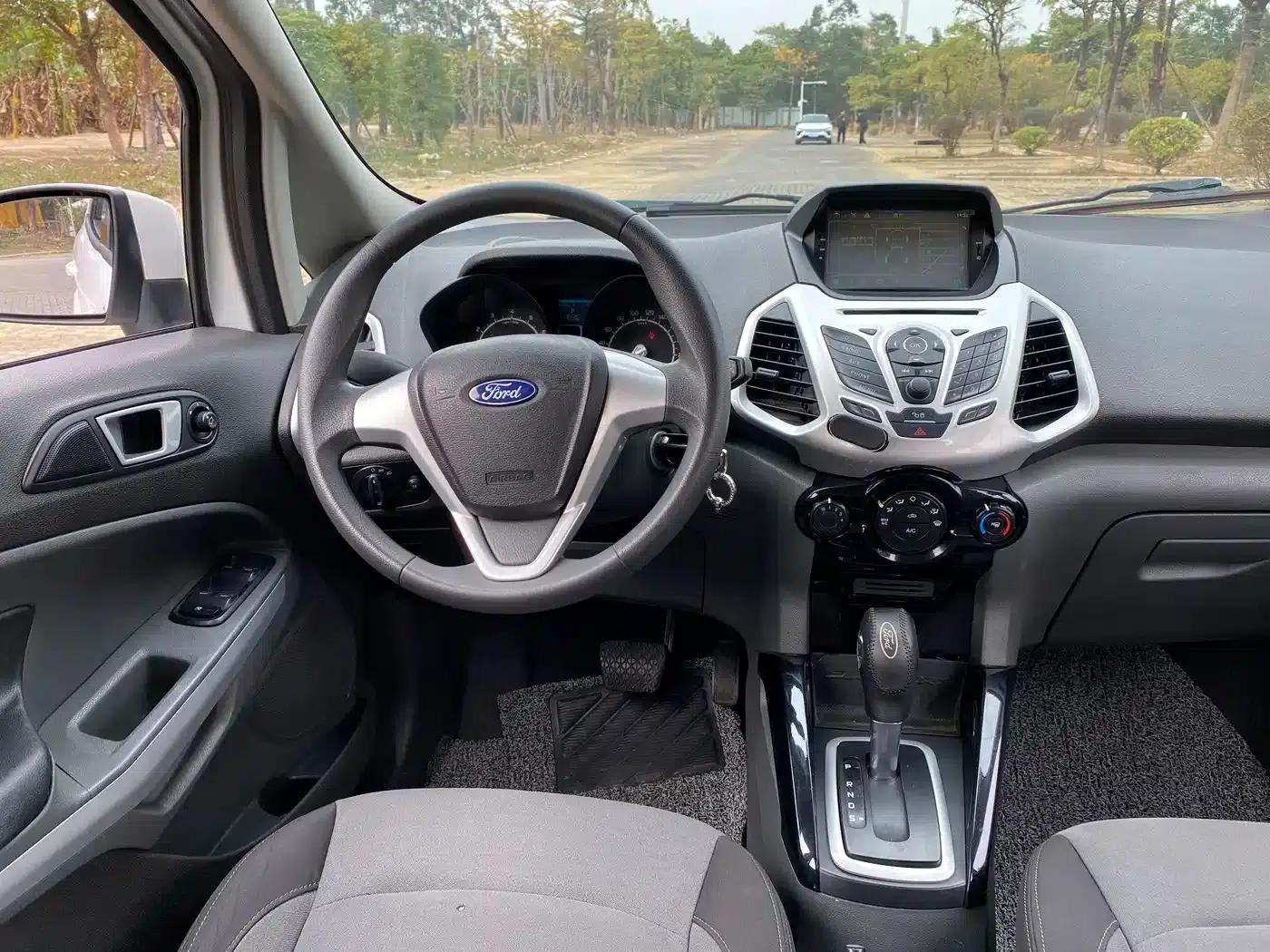 EcoSport 2013 1.5L Automatic Fashion Edition — миниатюра 11