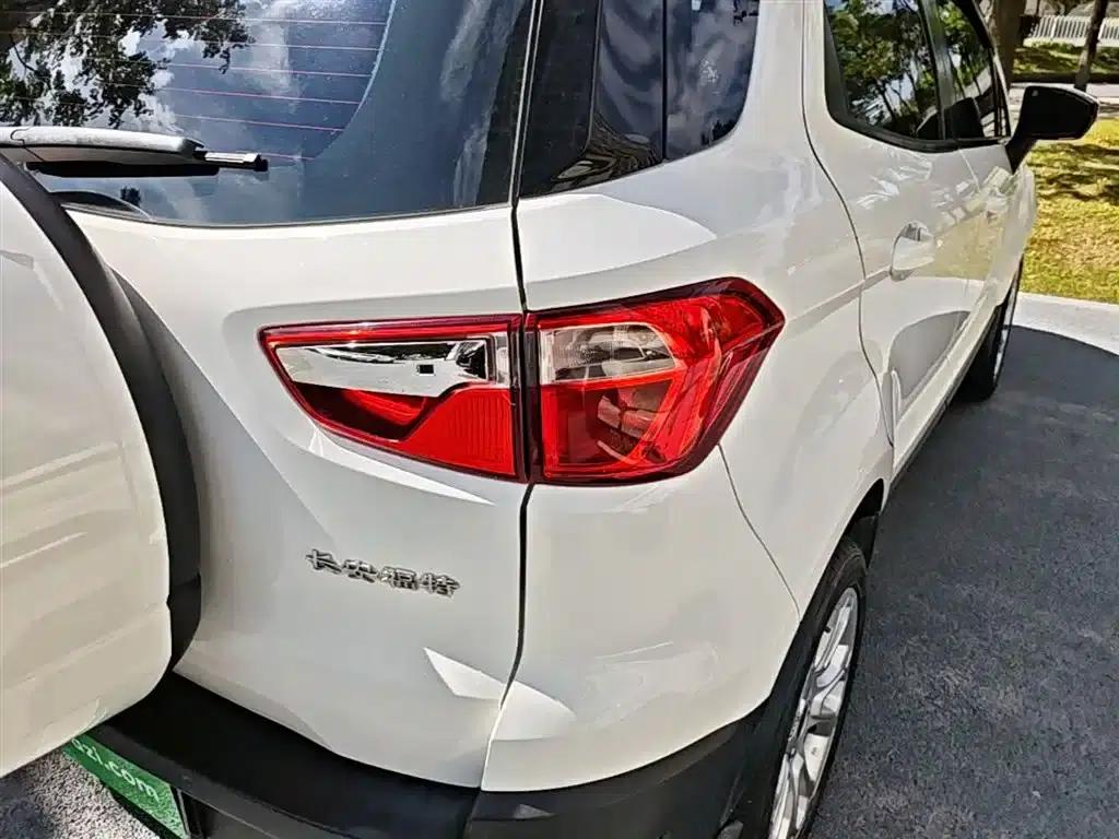 EcoSport 2018 1.5L Automatic Platinum Edition — миниатюра 8
