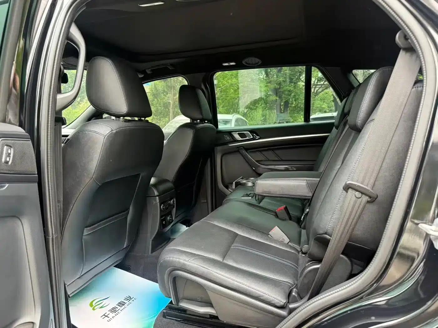 2020 Ford Everest Sport 2.3T Gasoline Automatic 4WD Flagship Edition 7-Seater — миниатюра 8